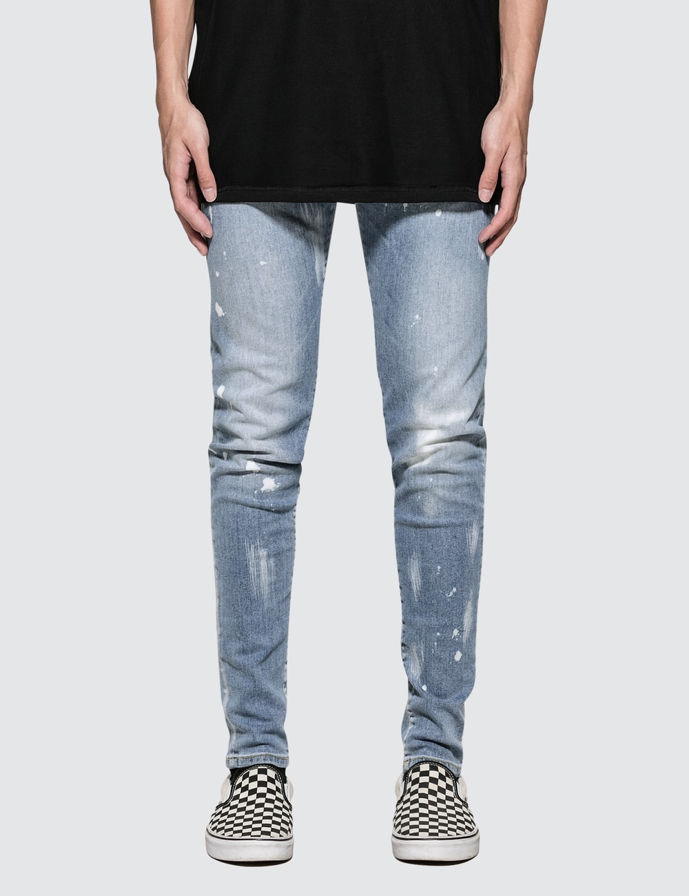 Essential Distressed Denim Jean