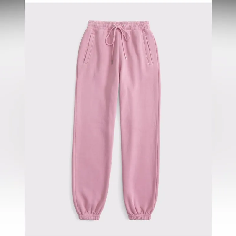 Essential Sunday Jogger